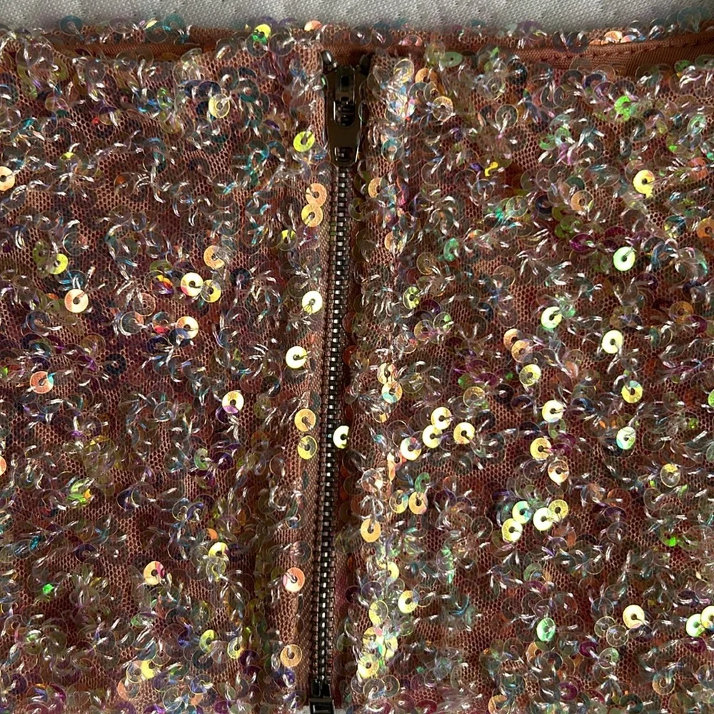 Forever 21 sequin crop top - Picture 5 of 5